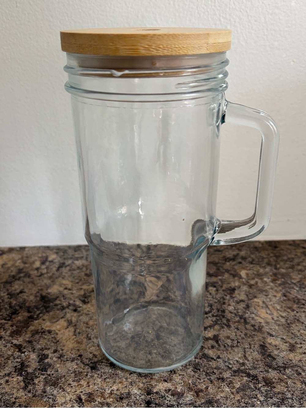 Clear Stanley style tumbler glass mug with handle and bamboo lid